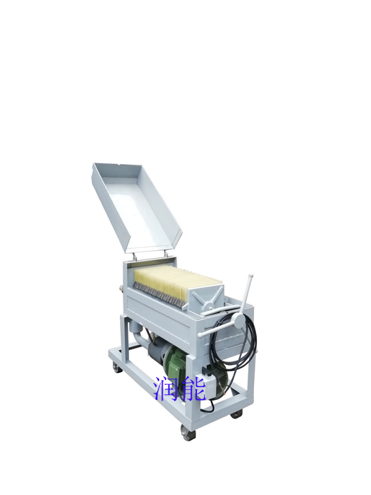 BSLYJ-300T壓板式濾油機牽手廣東利程能源設(shè)備技術(shù)有限公司